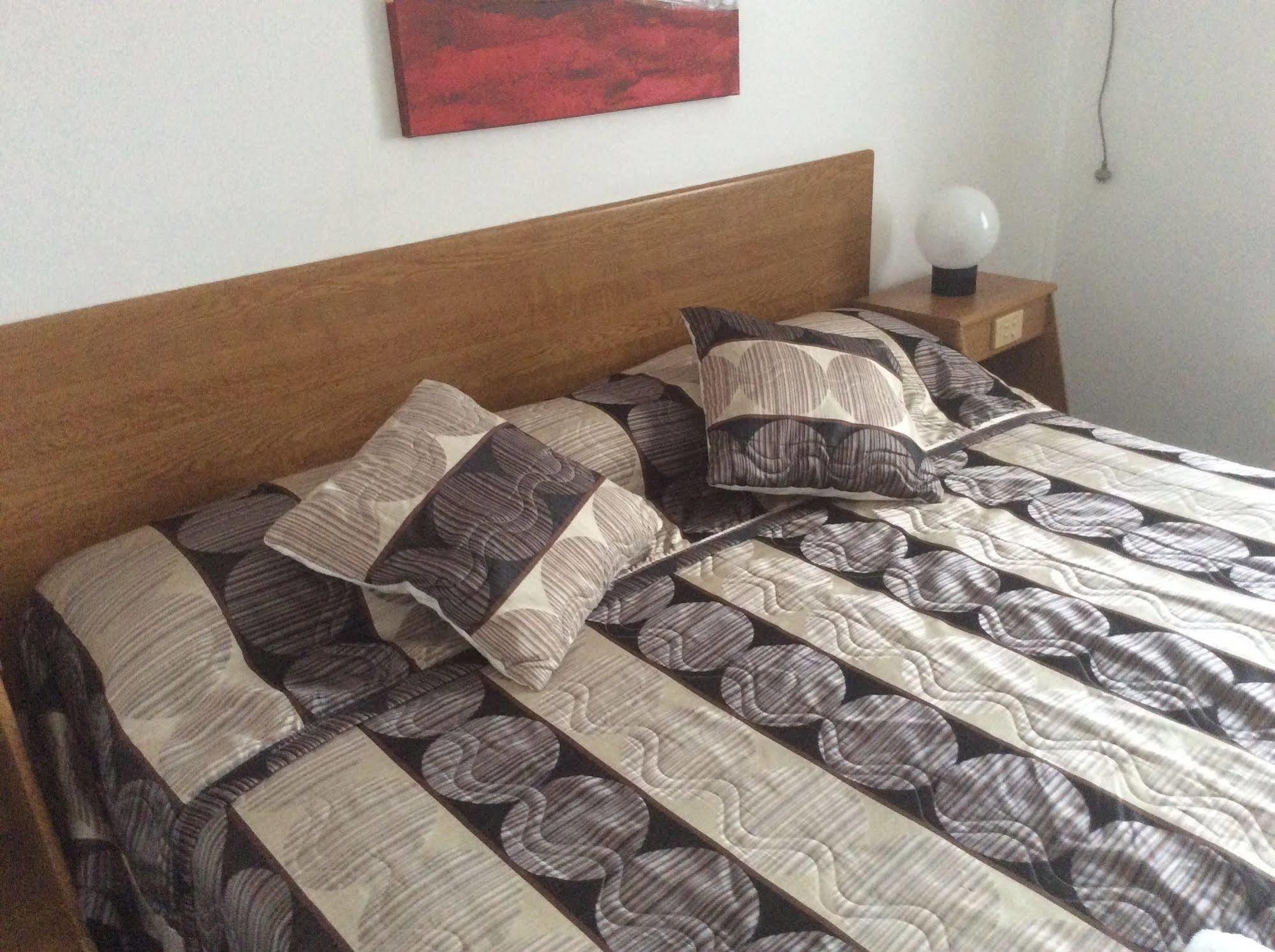 Toreador Motel Coffs Harbour Bagian luar foto